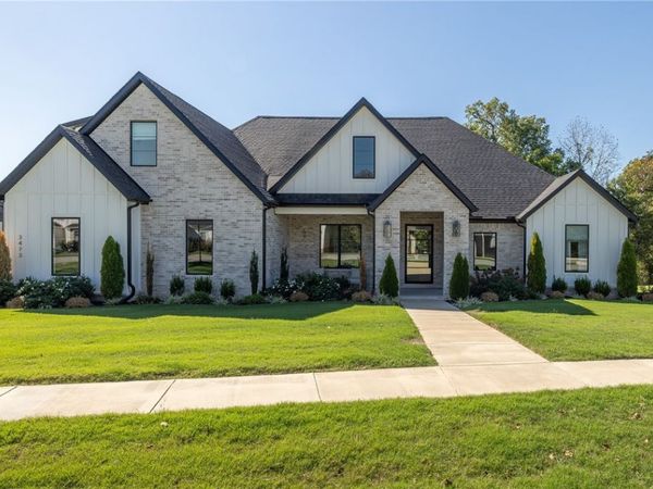 3473 N Sweet Osage Lane , Fayetteville, AR 72704
