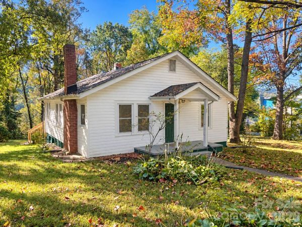 45 Briggs Road, Asheville, NC 28805