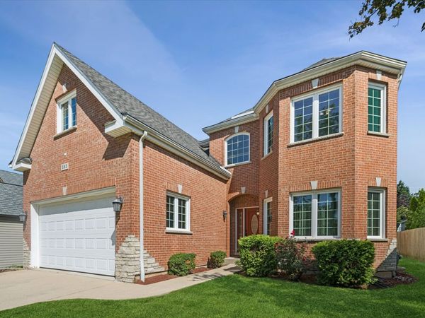 583 W Fay Avenue, Elmhurst, IL 60126
