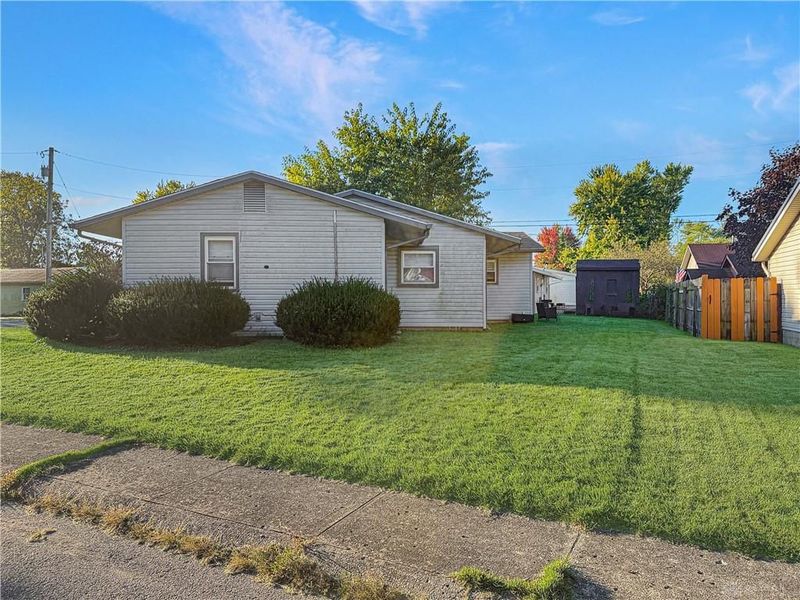 606 S High Street, Urbana, OH 43078 Photo 3