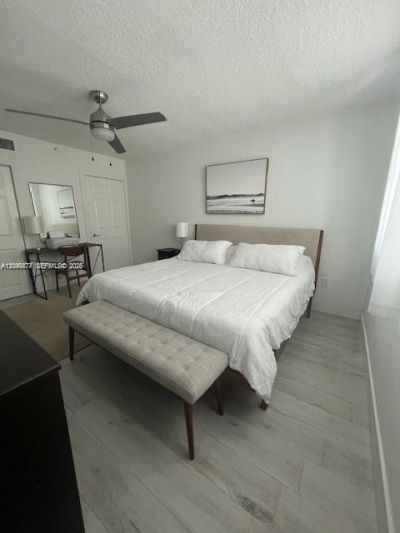 7800 Collins Ave, Unit 204, Miami Beach, FL 33141 Photo