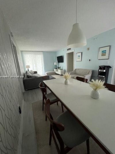 7800 Collins Ave, Unit 204, Miami Beach, FL 33141 Photo