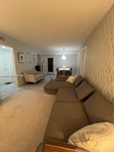 7800 Collins Ave, Unit 204, Miami Beach, FL 33141 Photo