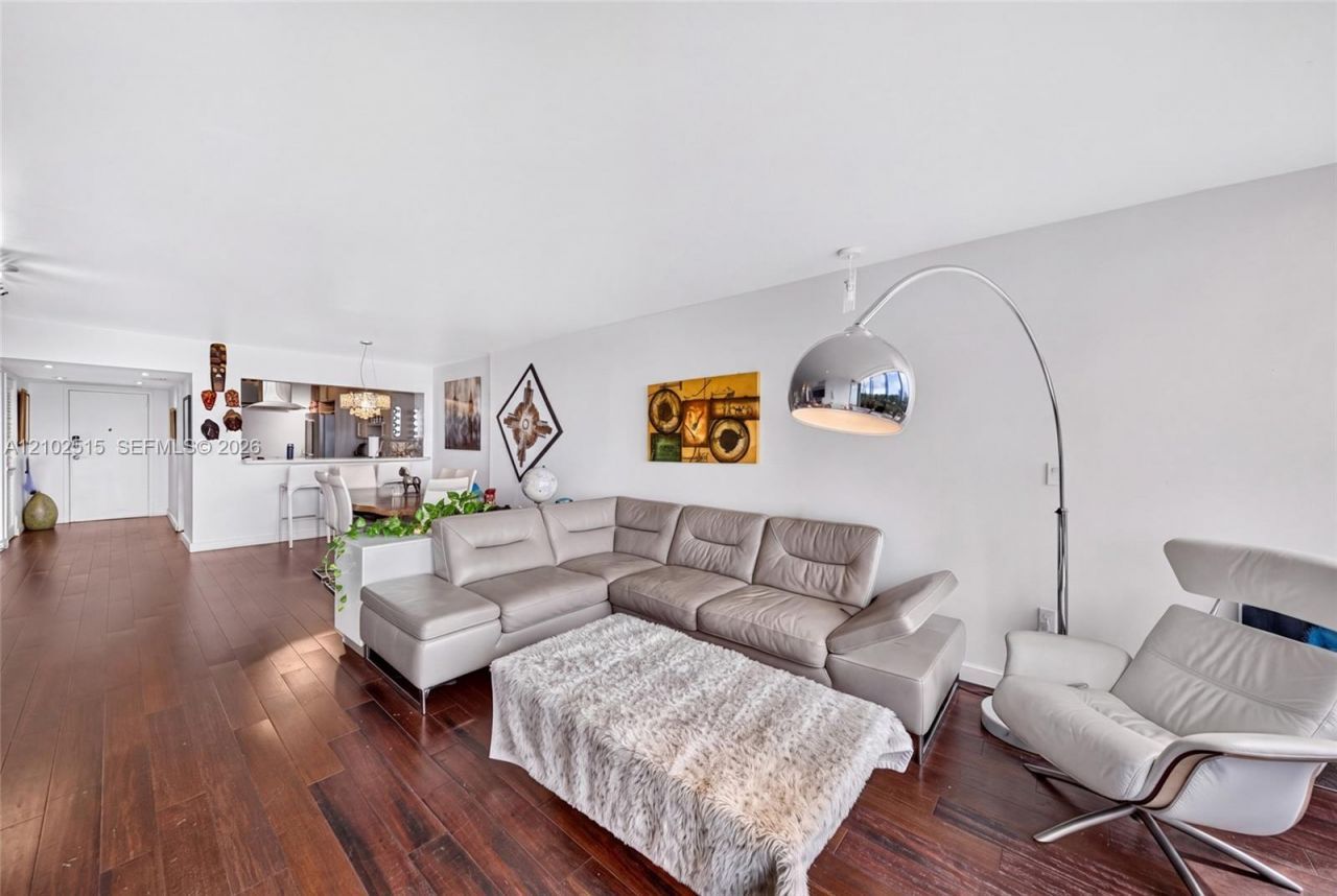 3375 N Country Club Dr , Unit 1506, Aventura, FL 33180 Photo