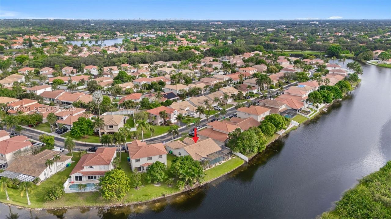 1381 NW 129th Way, Sunrise, FL 33323 Photo