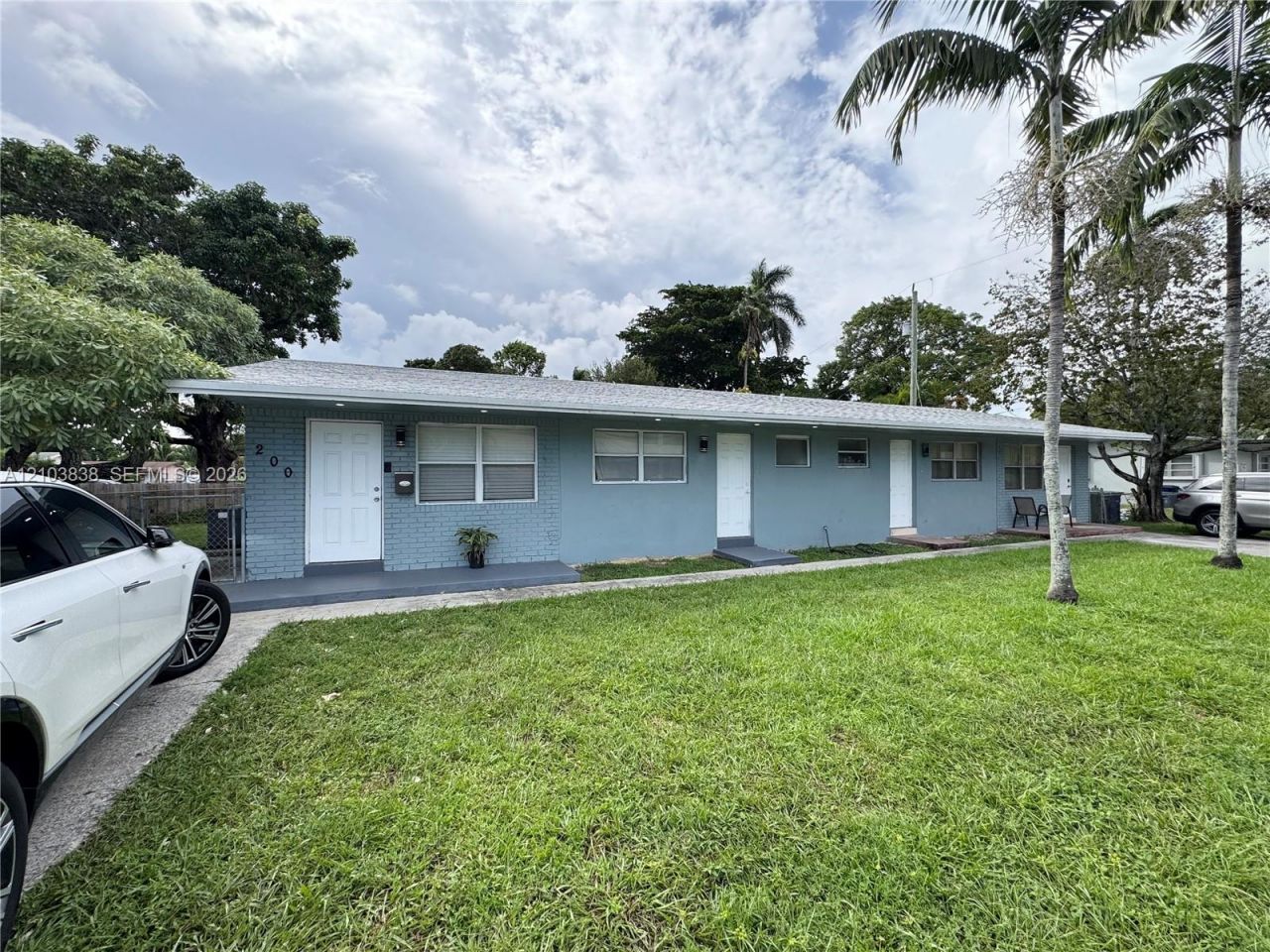 200 SW 10th St, Unit 200, Hallandale Beach, FL 33009 Photo