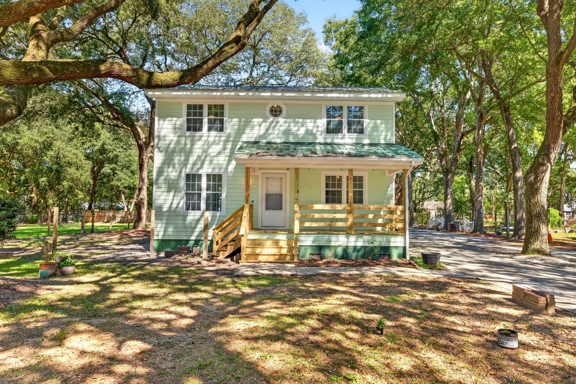 1531 Southwick Drive Photo 1