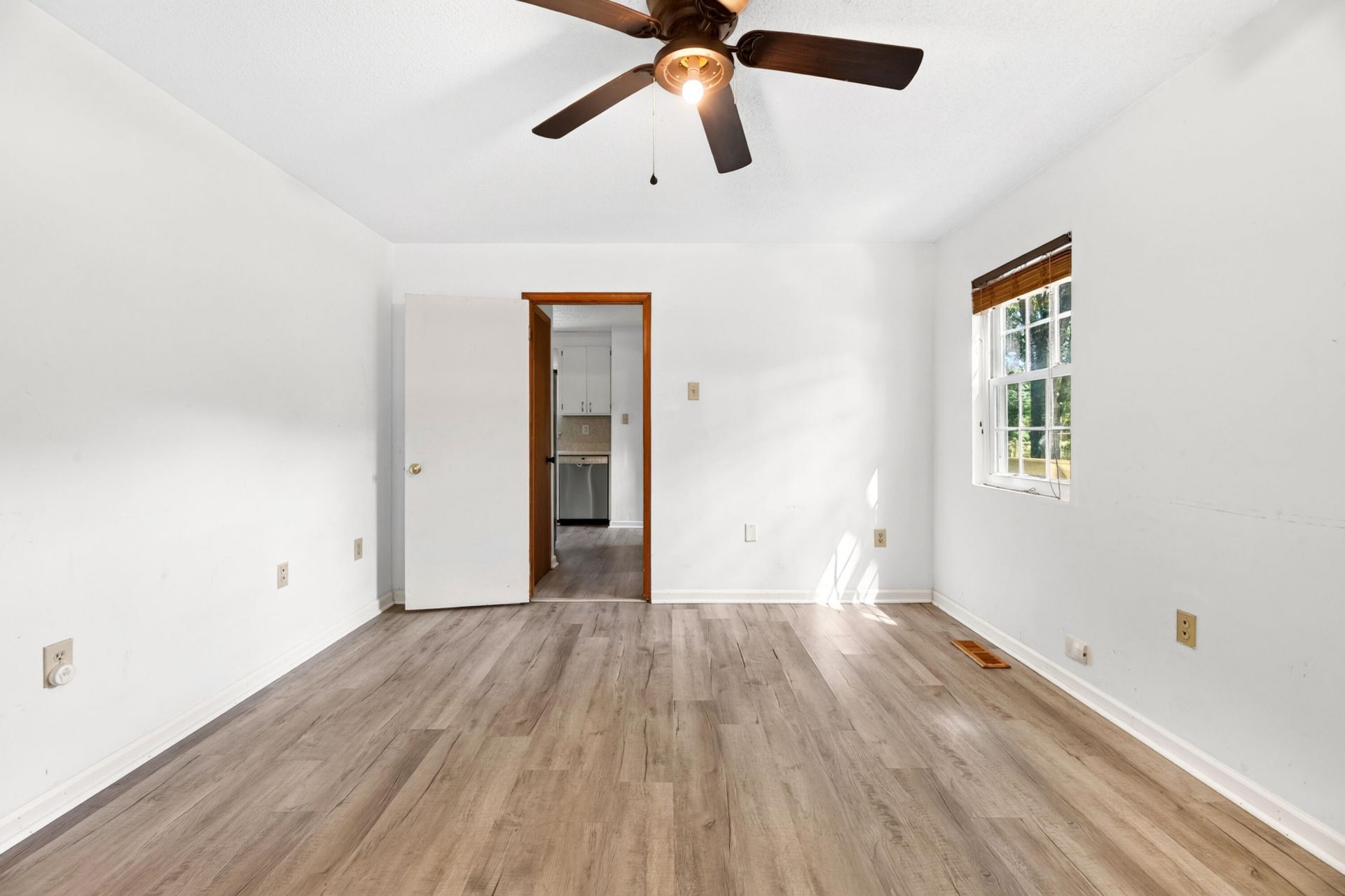 1531 Southwick Drive Photo 17
