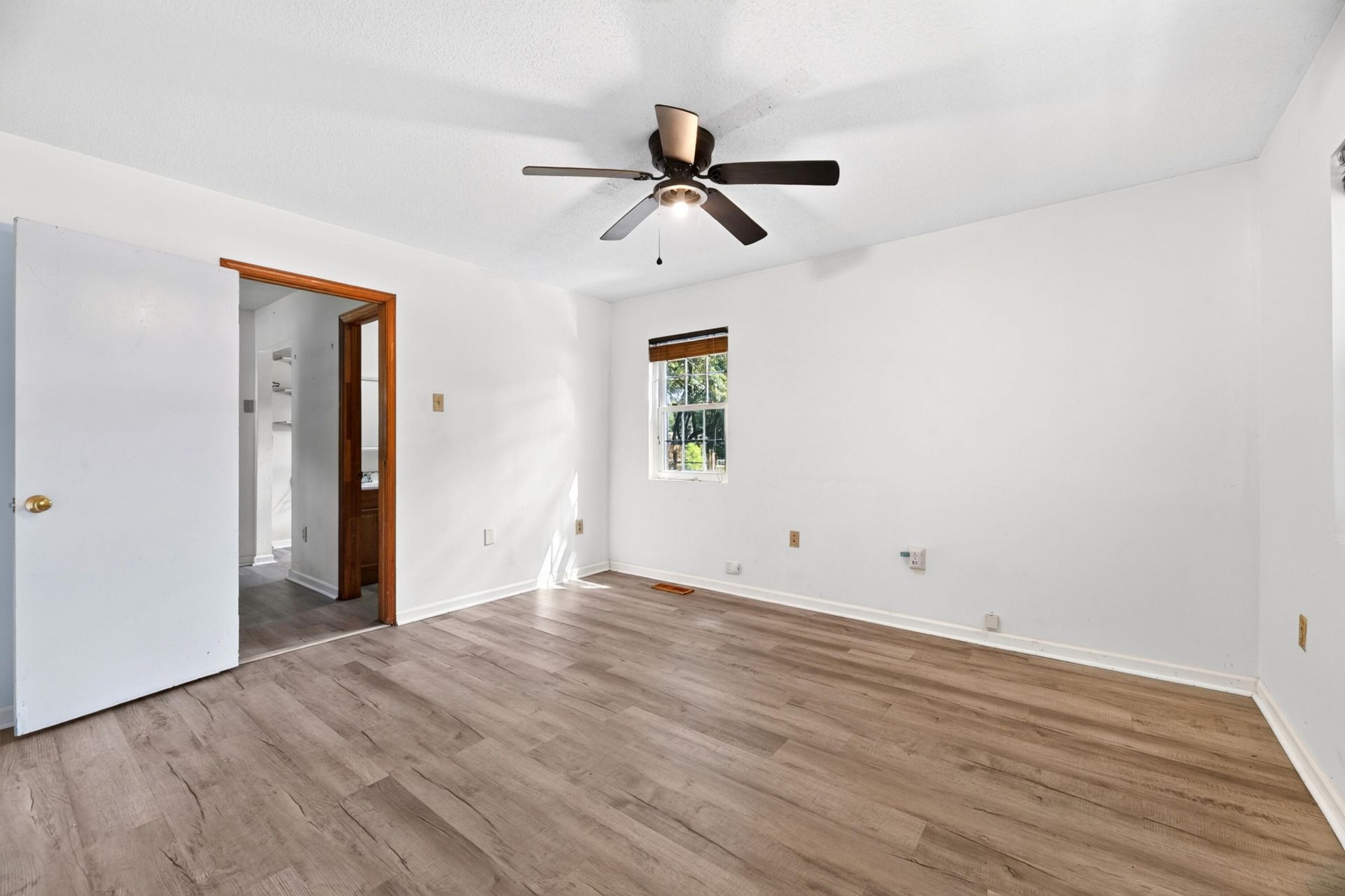 1531 Southwick Drive Photo 18