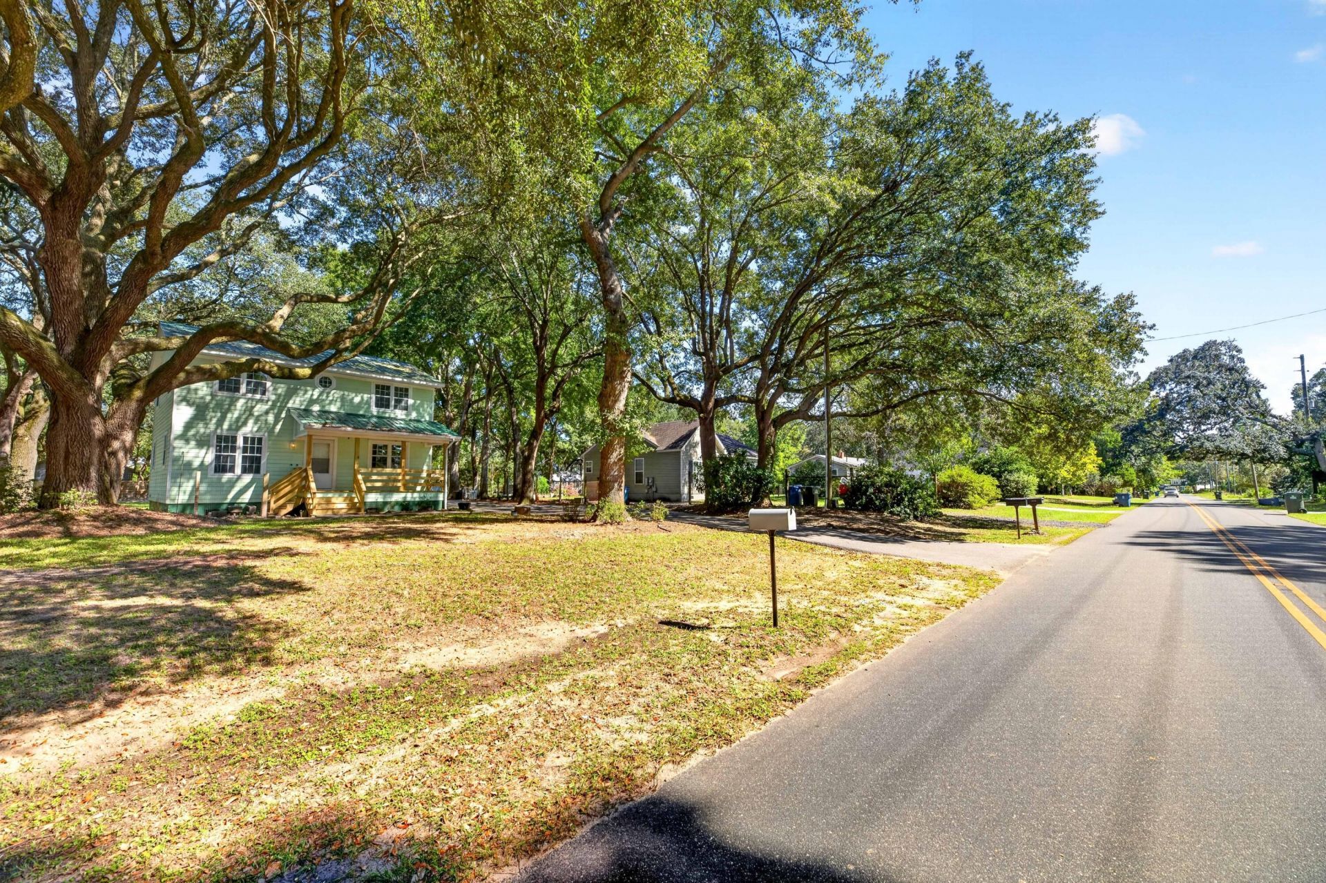 1531 Southwick Drive Photo 30