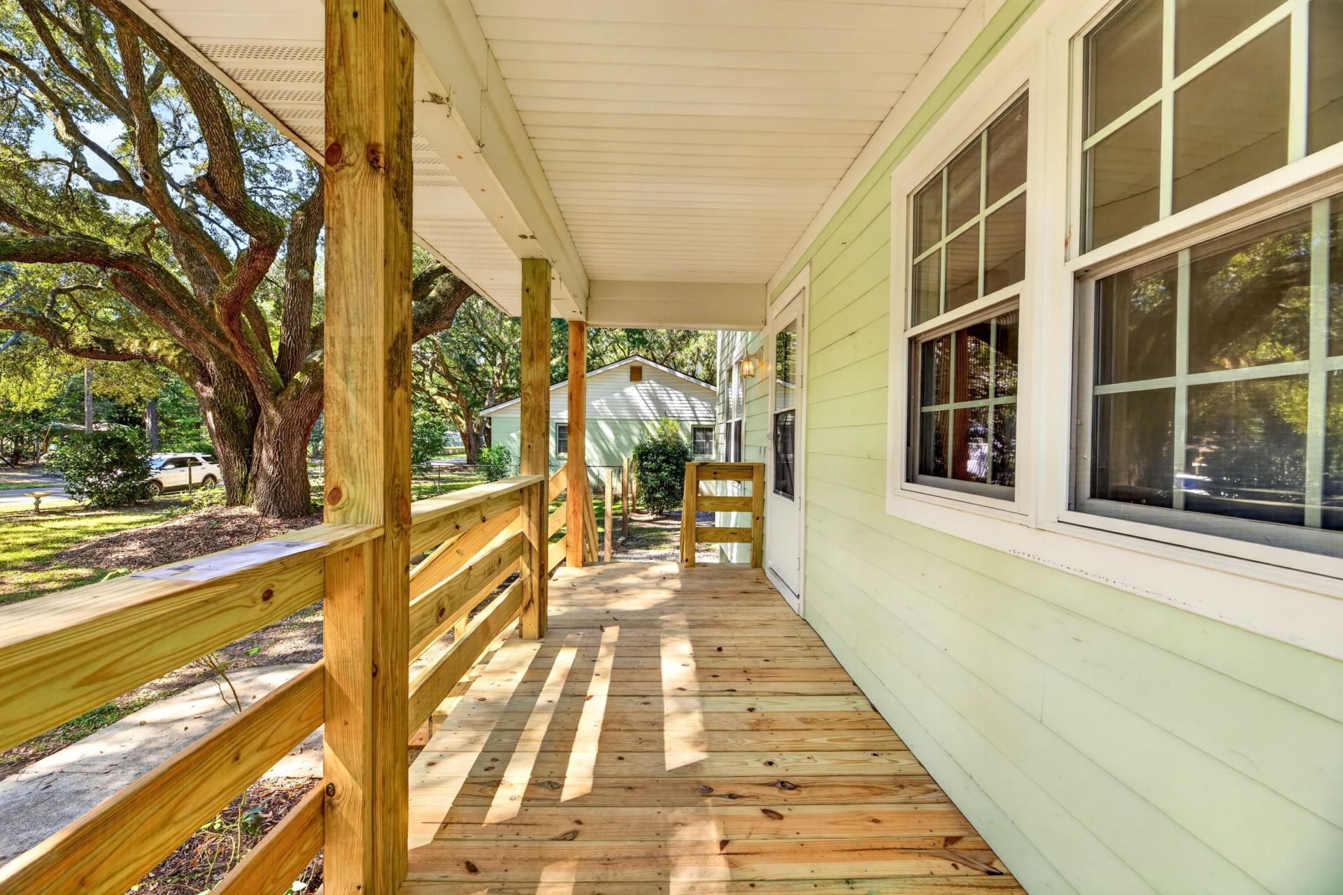 1531 Southwick Drive Photo 4