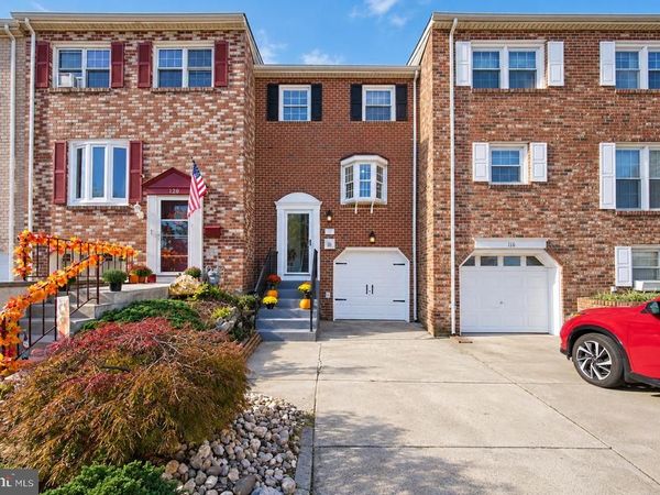 118 W COLLINS COURT, BLACKWOOD, NJ 08012