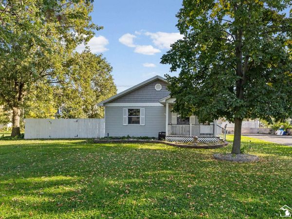 3073 Lakeshore Drive, Monroe, MI 48162