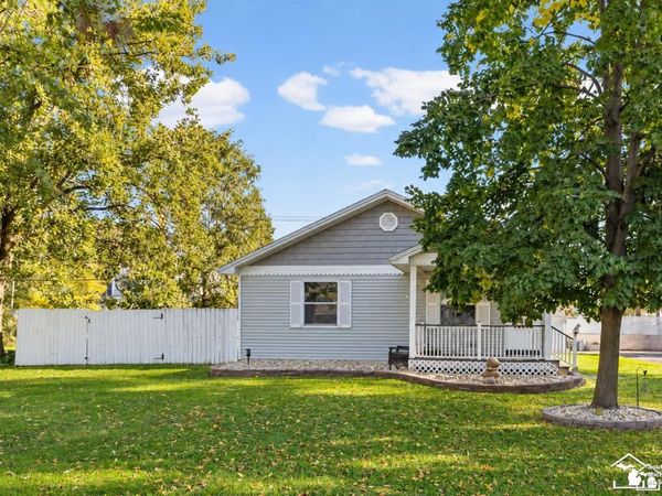 3073 Lakeshore Drive, Monroe, MI 48162