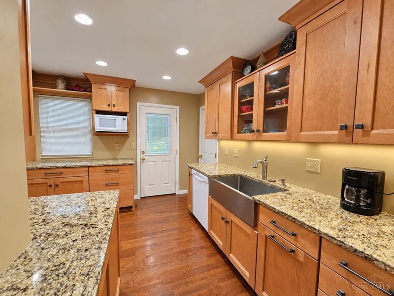 2612 Keysport Lane, Colerain Township, OH 45231 Photo 6