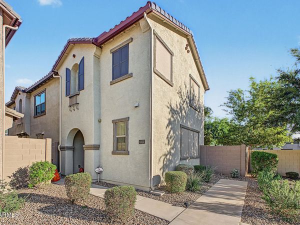 8313 E Impala Avenue, Mesa, AZ 85209