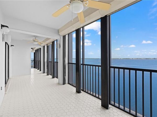 1900 Virginia AVE , Unit 502, FORT MYERS, FL 33901