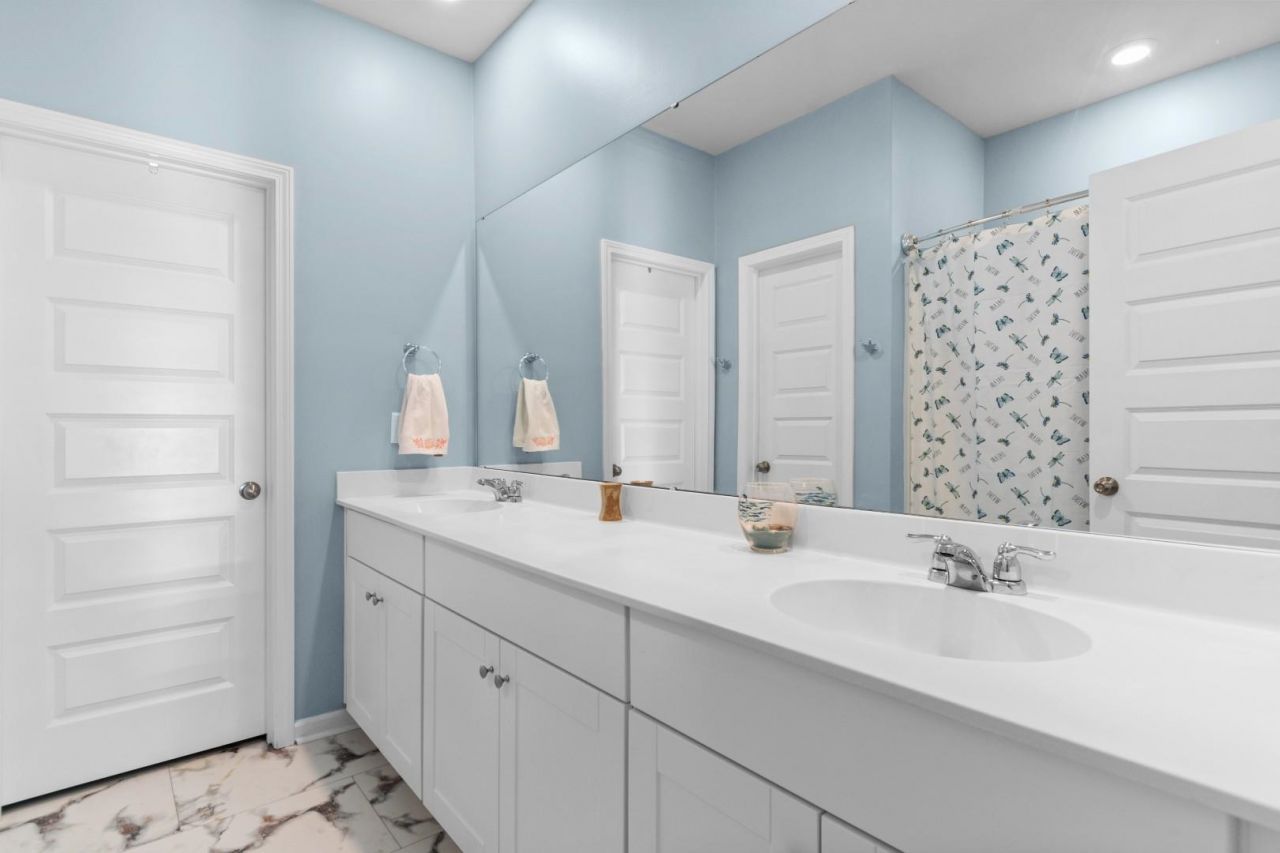 225 Cypress Tree Loop Photo 16