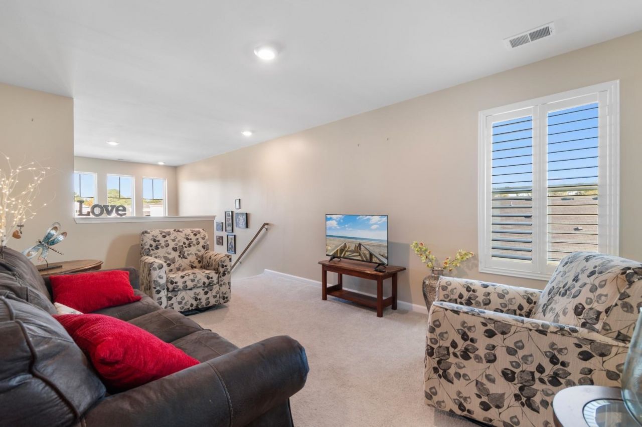 225 Cypress Tree Loop Photo 19