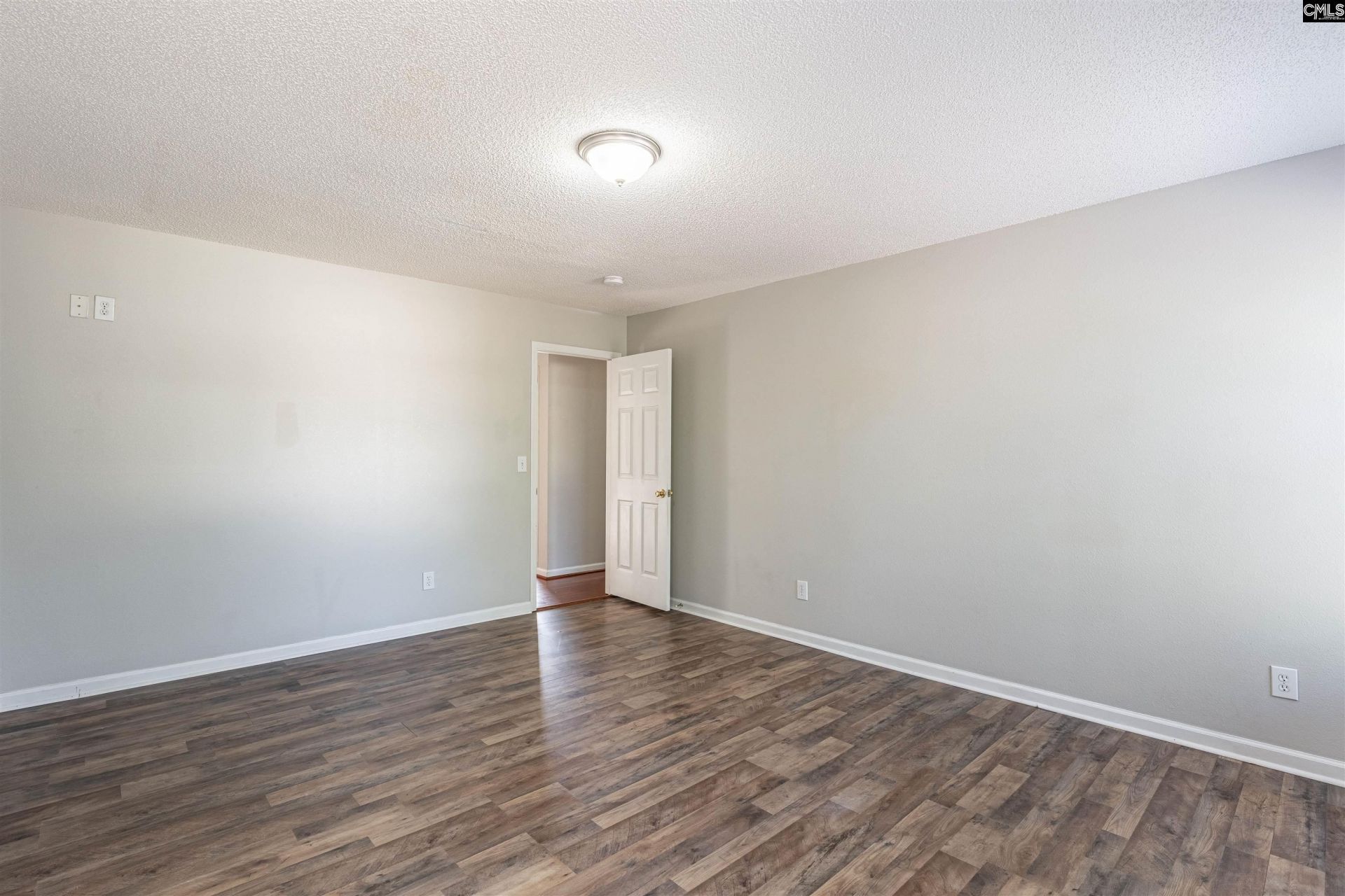 431 Kingston Trace Road  Photo 19