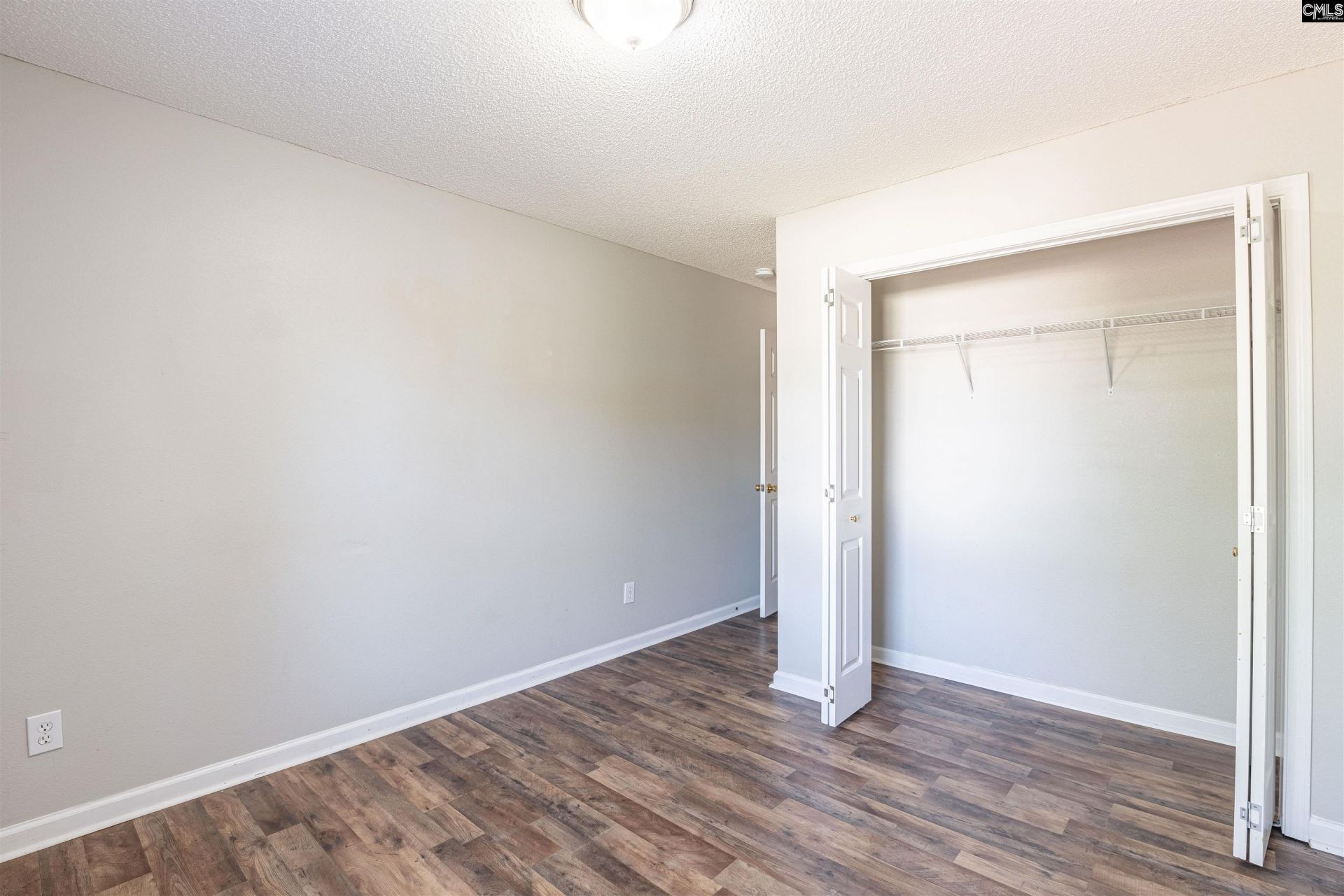 431 Kingston Trace Road  Photo 23