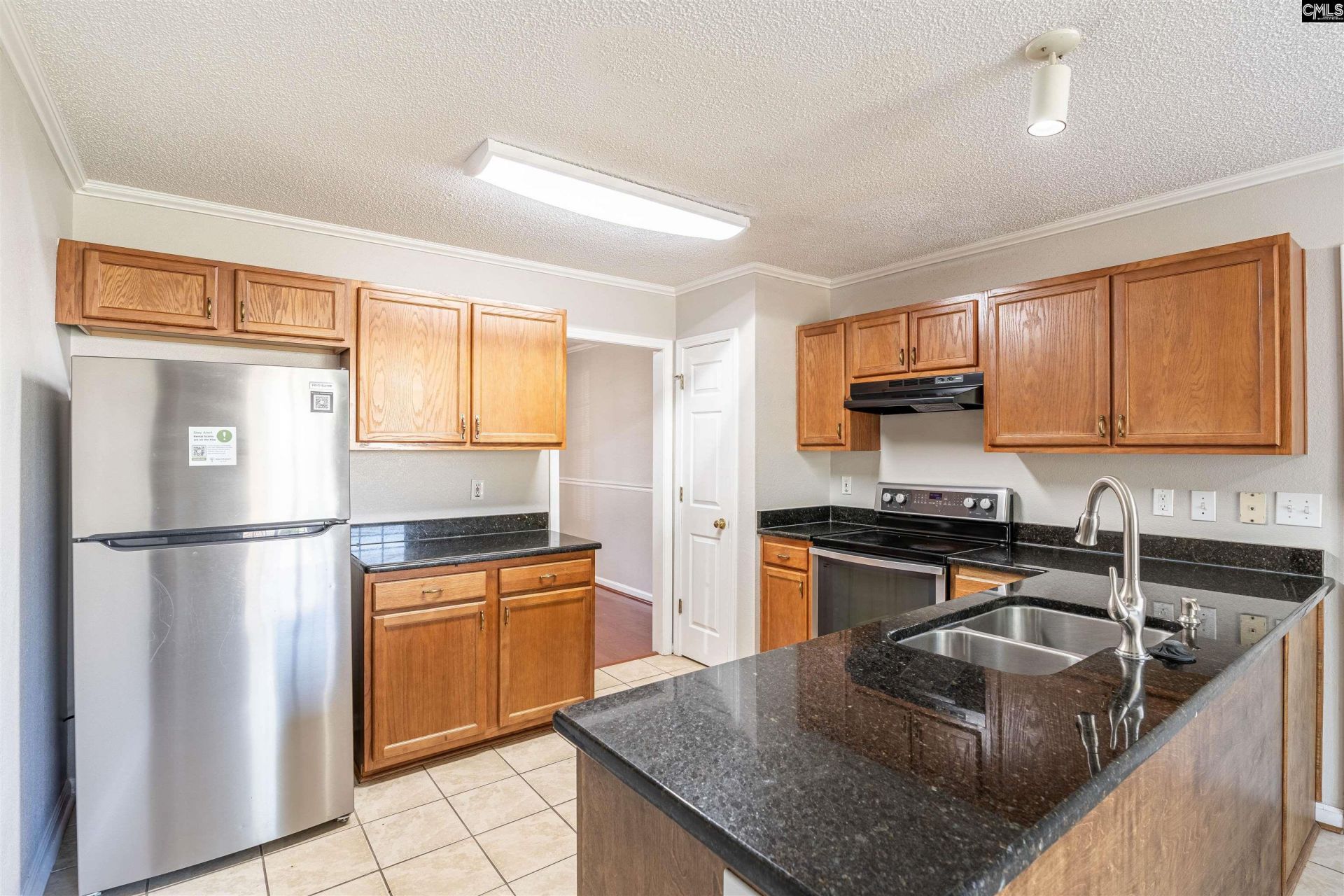 431 Kingston Trace Road  Photo 9