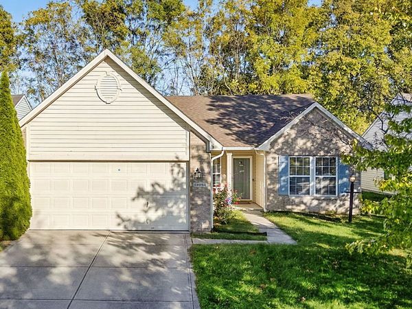 18984 Prairie Crossing Drive, Noblesville, IN 46062