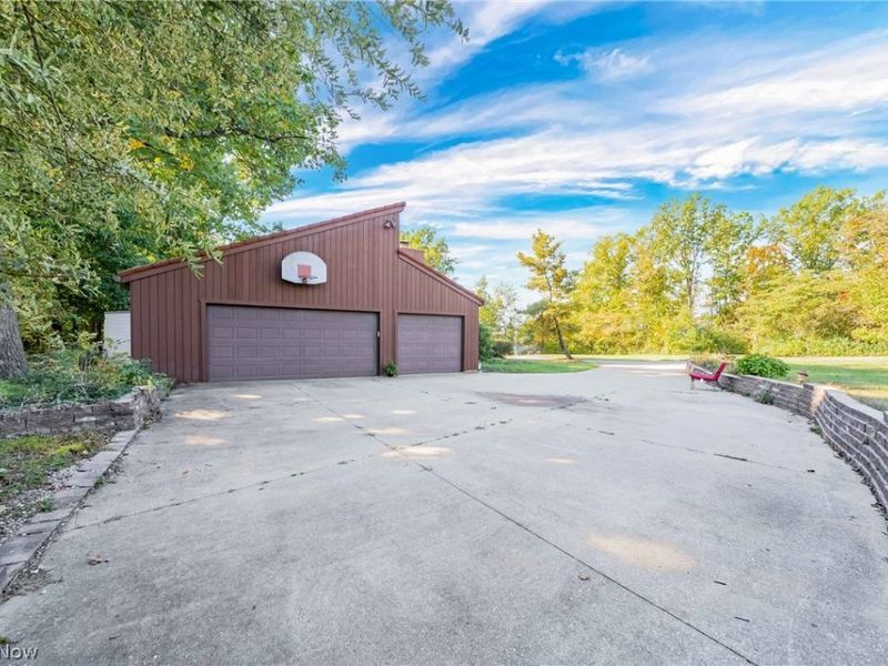3085 Hamlin Road, Medina, OH 44256 Photo 48