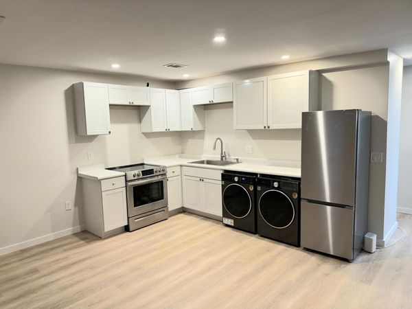677 Dorset Avenue, Unit 3, Ypsilanti, MI 48198