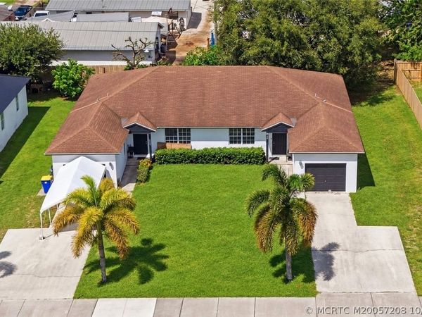 2593 SE Indian Street , Stuart, FL 34997