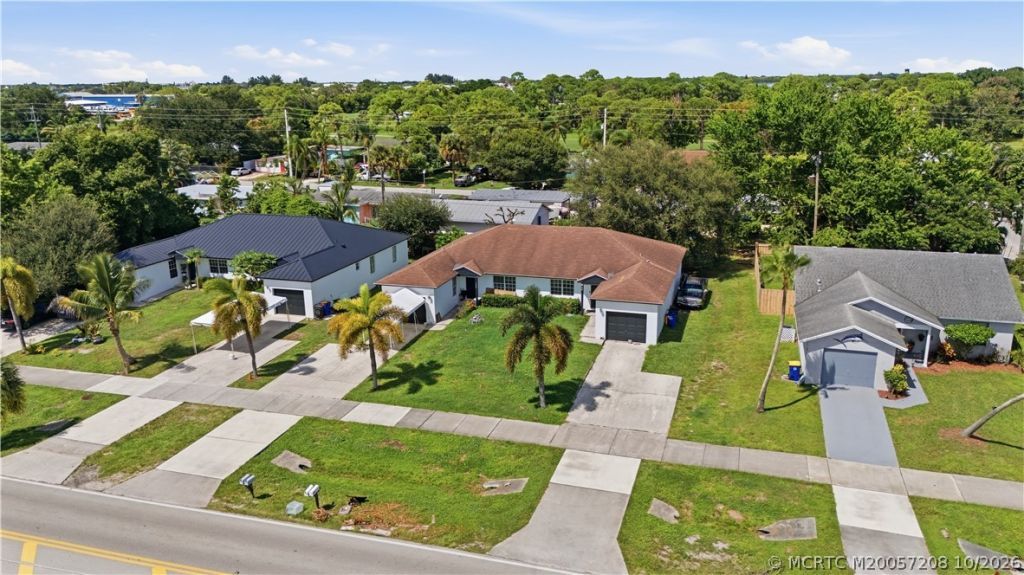 2593 SE Indian Street , Stuart, FL 34997 Photo