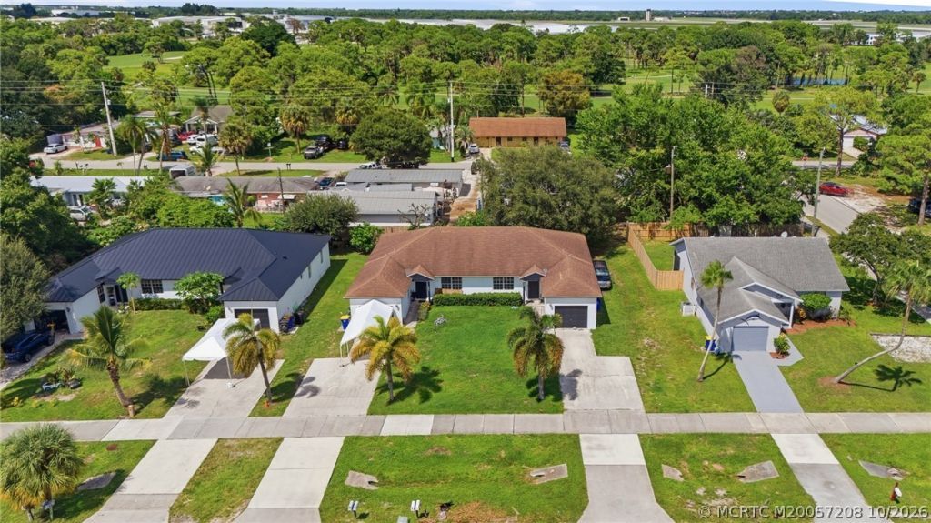 2593 SE Indian Street , Stuart, FL 34997 Photo
