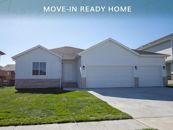 6721 14 Street S, Fargo, ND 58104