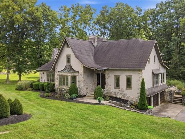 609 Aberfelda Drive, Springfield, OH 45504