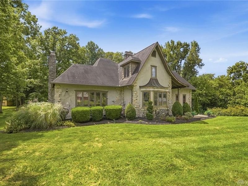 609 Aberfelda Drive, Springfield, OH 45504 Photo 5