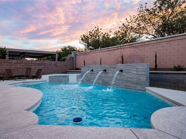 3597 Fair Bluff Street , Las Vegas, NV 89135