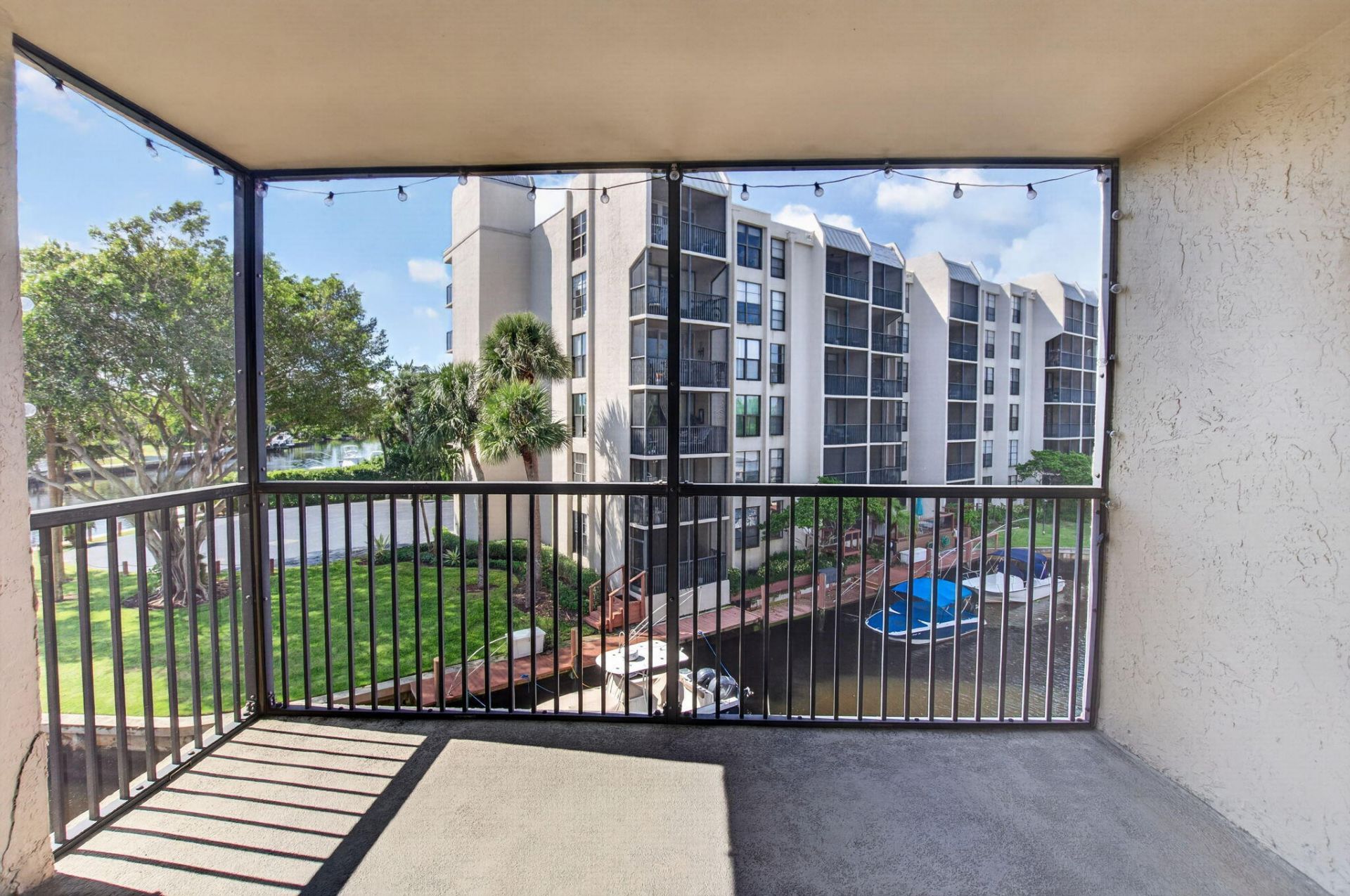 20 Royal Palm Way, Unit 301, Boca Raton, FL 33432 Photo