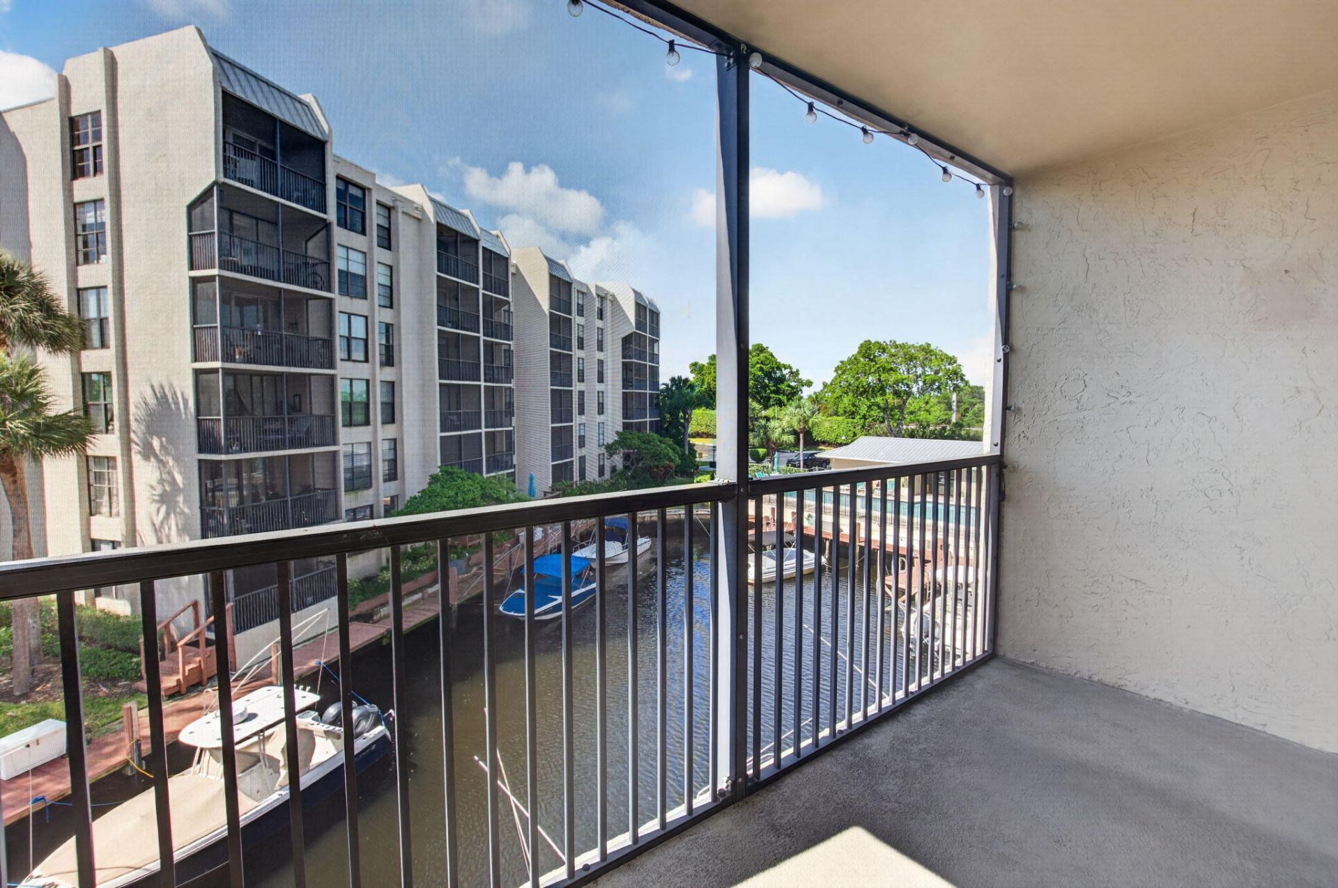 20 Royal Palm Way, Unit 301, Boca Raton, FL 33432 Photo