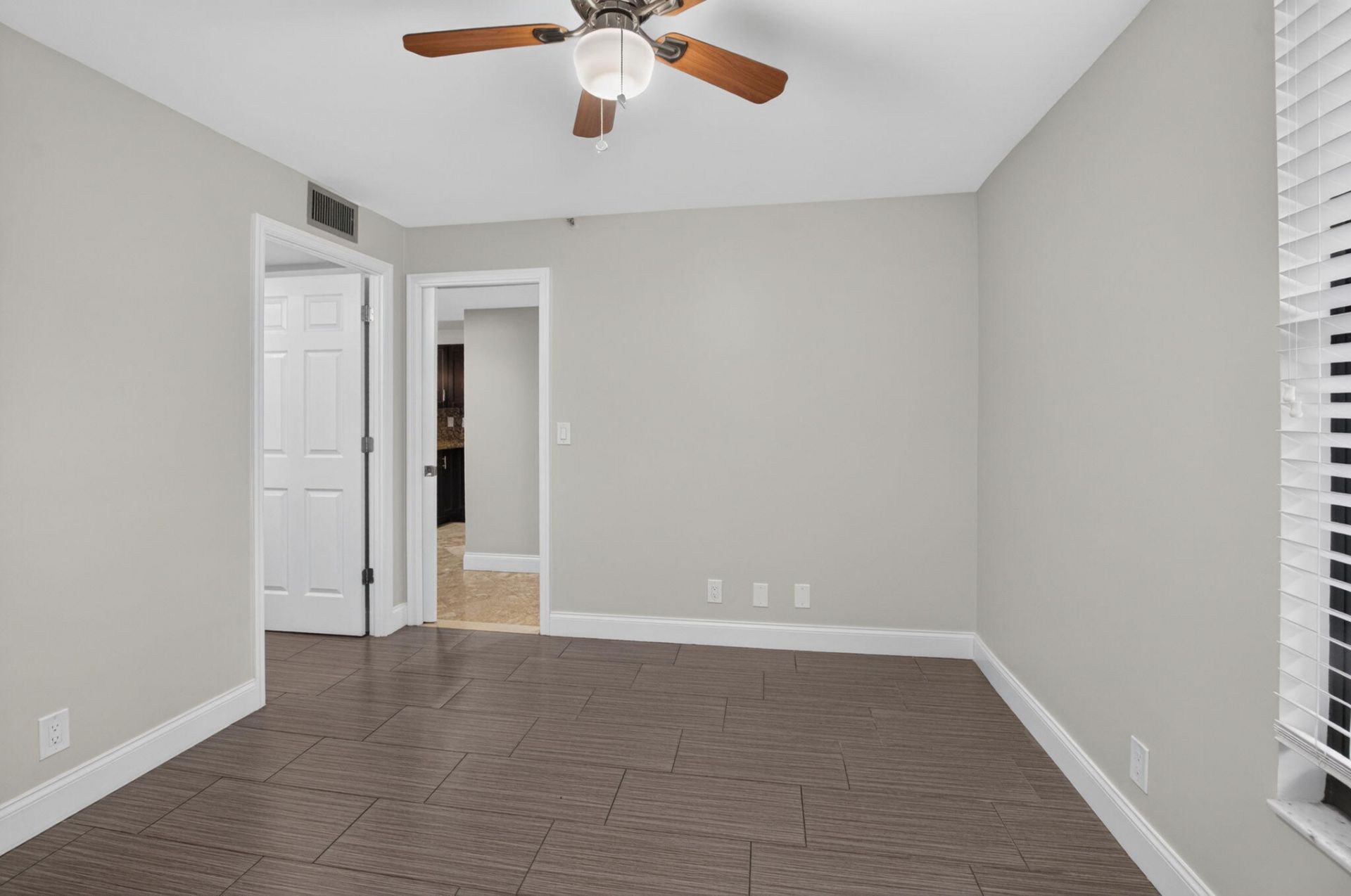 20 Royal Palm Way, Unit 301, Boca Raton, FL 33432 Photo