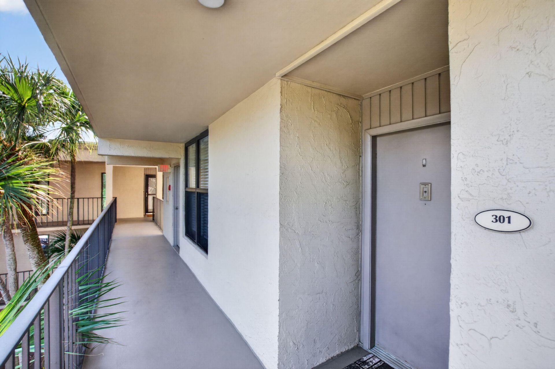 20 Royal Palm Way, Unit 301, Boca Raton, FL 33432 Photo