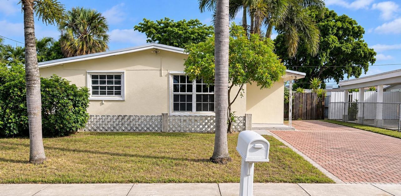 5751 SW 37th Street, Davie, FL 33314 Photo