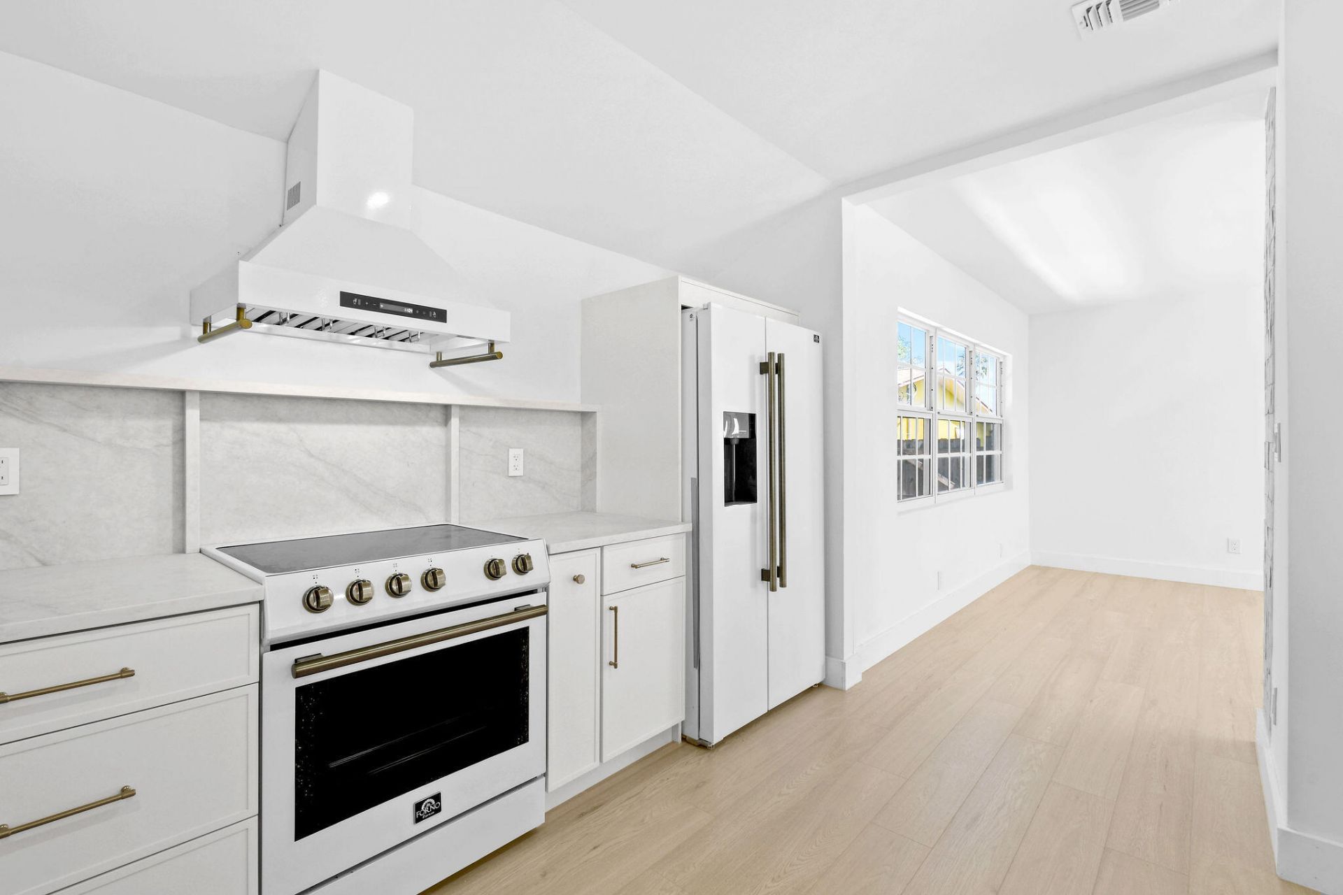 1201 N Ocean Breeze, Lake Worth Beach, FL 33460 Photo