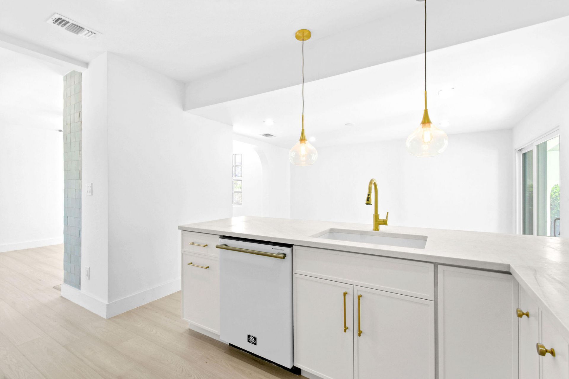 1201 N Ocean Breeze, Lake Worth Beach, FL 33460 Photo