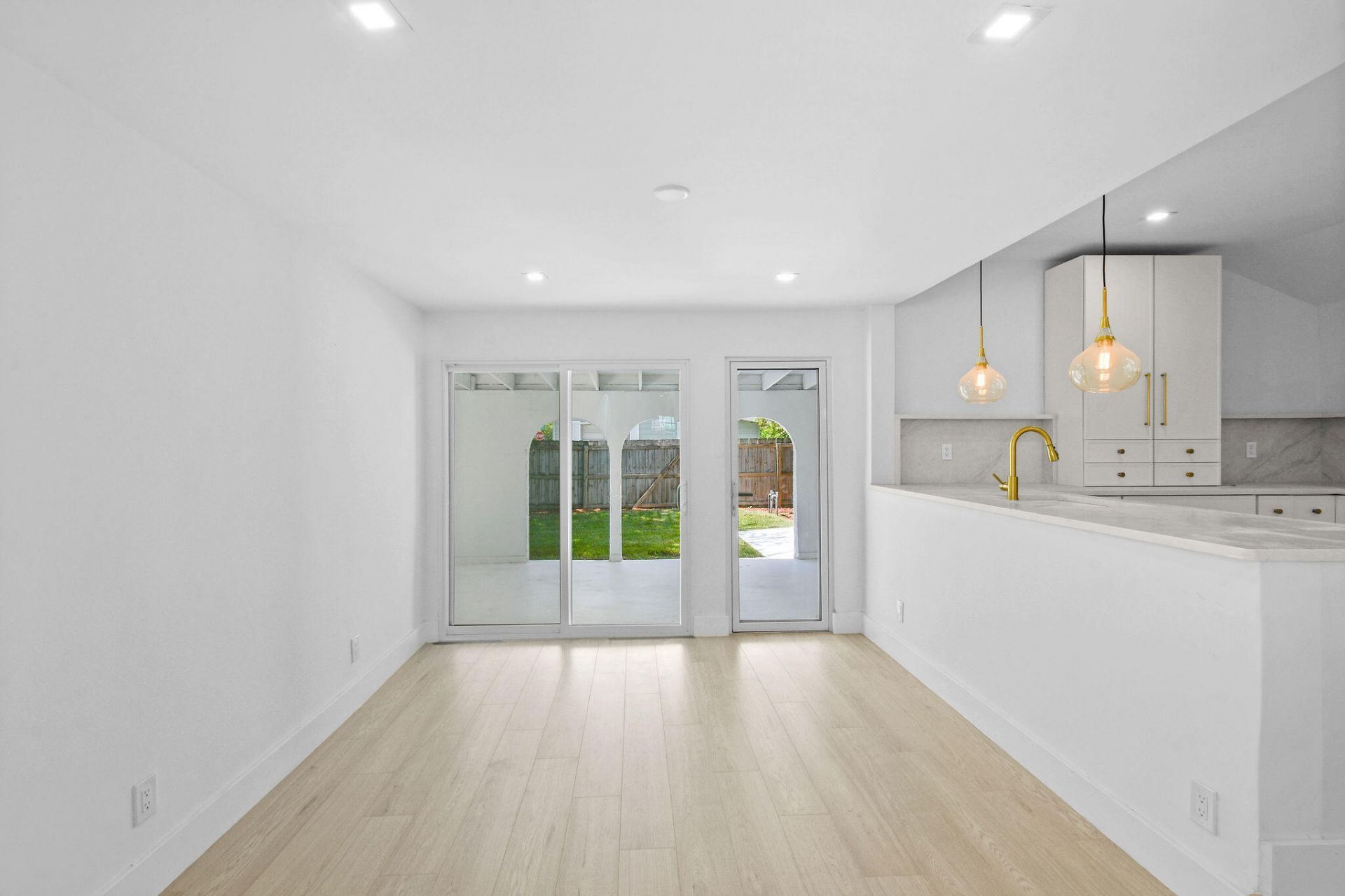 1201 N Ocean Breeze, Lake Worth Beach, FL 33460 Photo