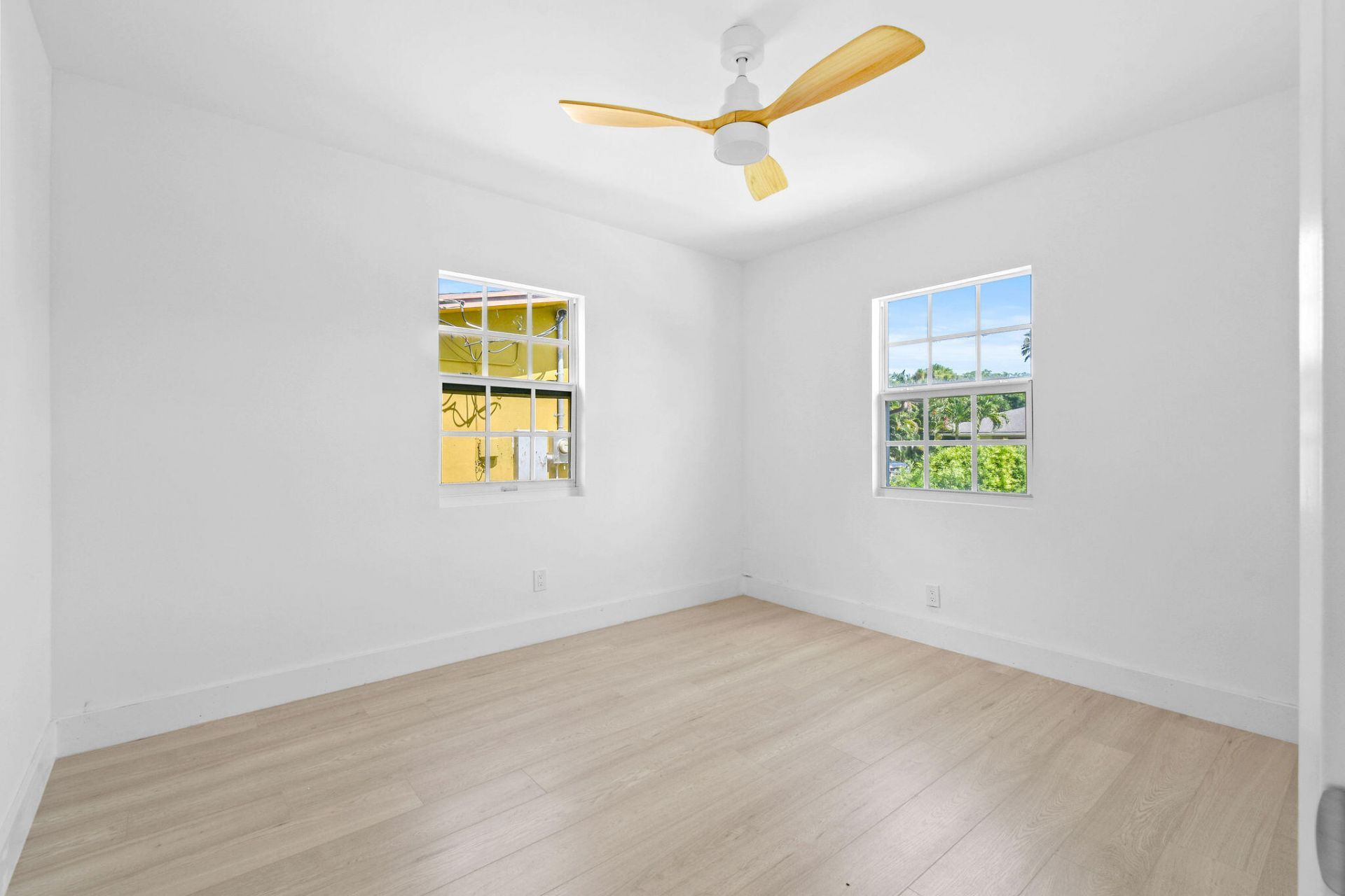 1201 N Ocean Breeze, Lake Worth Beach, FL 33460 Photo