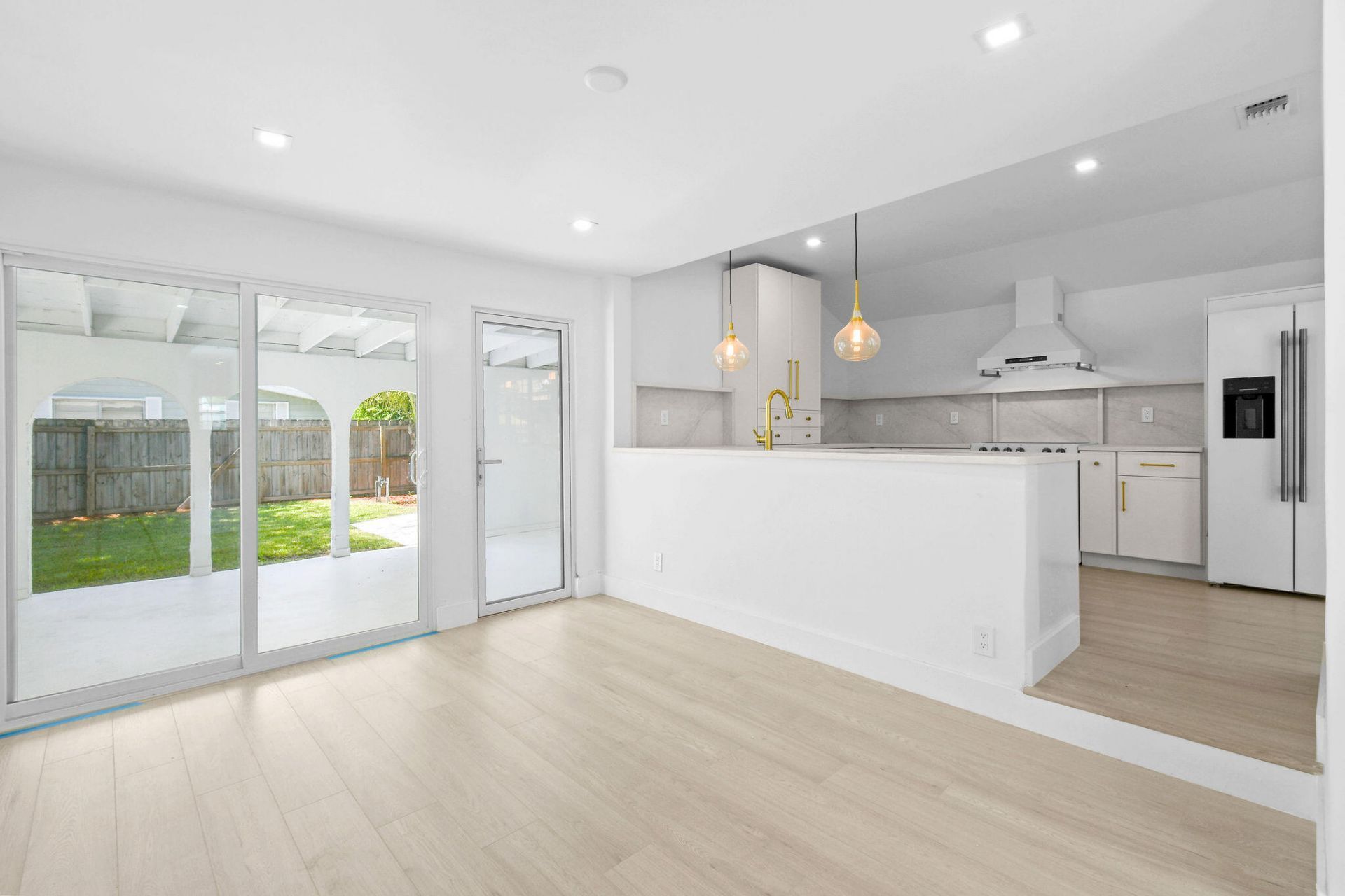 1201 N Ocean Breeze, Lake Worth Beach, FL 33460 Photo