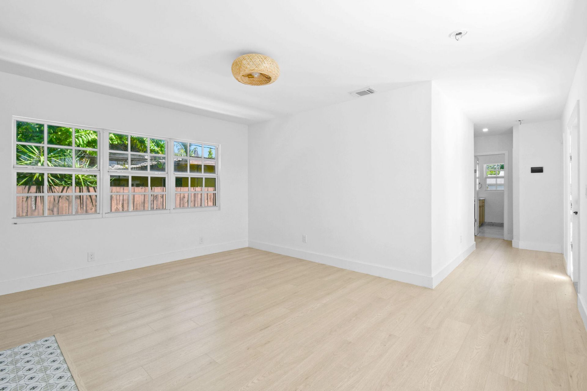 1201 N Ocean Breeze, Lake Worth Beach, FL 33460 Photo