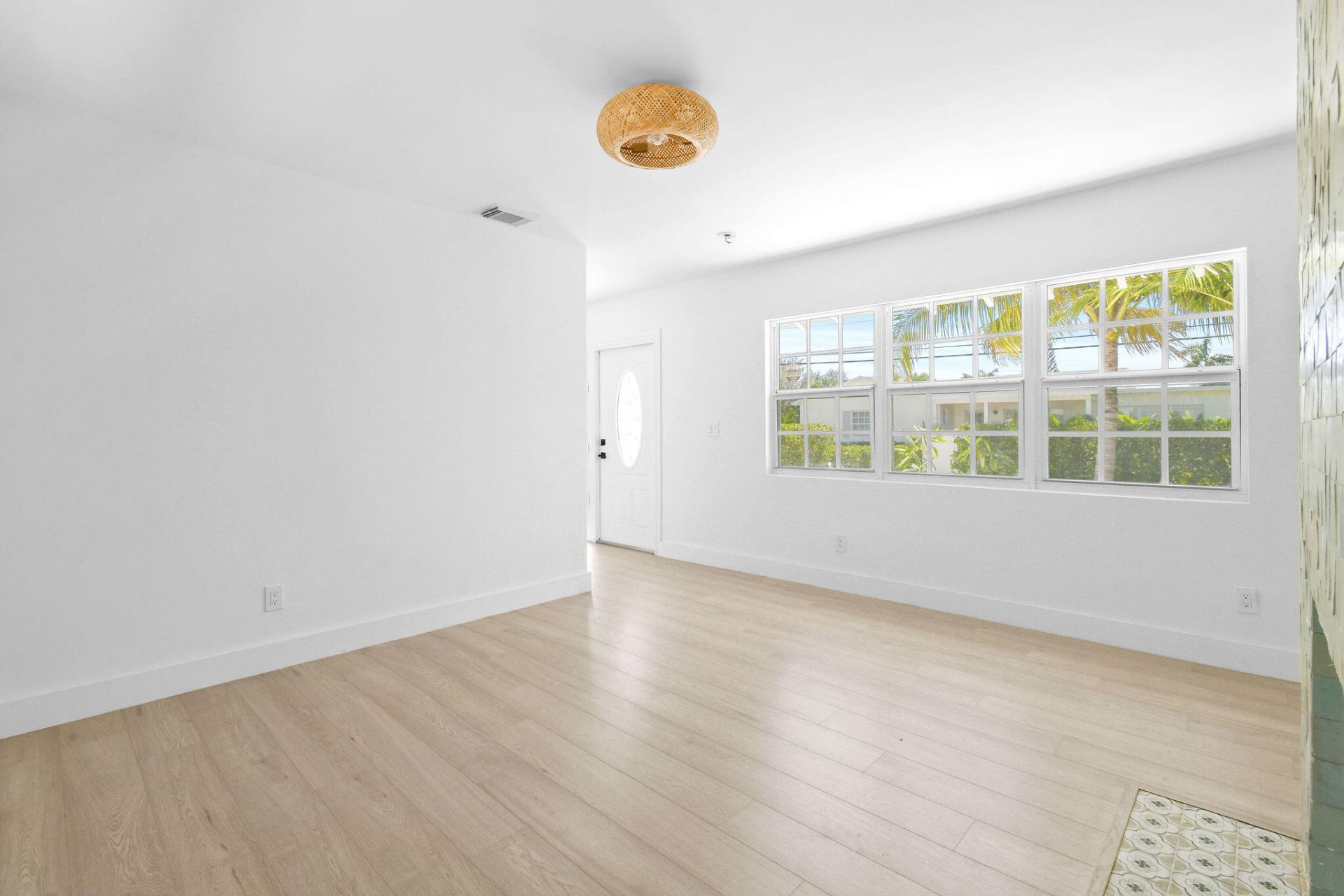 1201 N Ocean Breeze, Lake Worth Beach, FL 33460 Photo