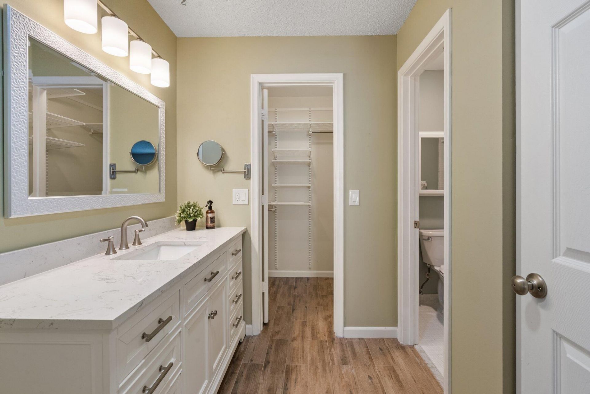 1740 NW 19th Terrace, Unit 202, Delray Beach, FL 33445 Photo
