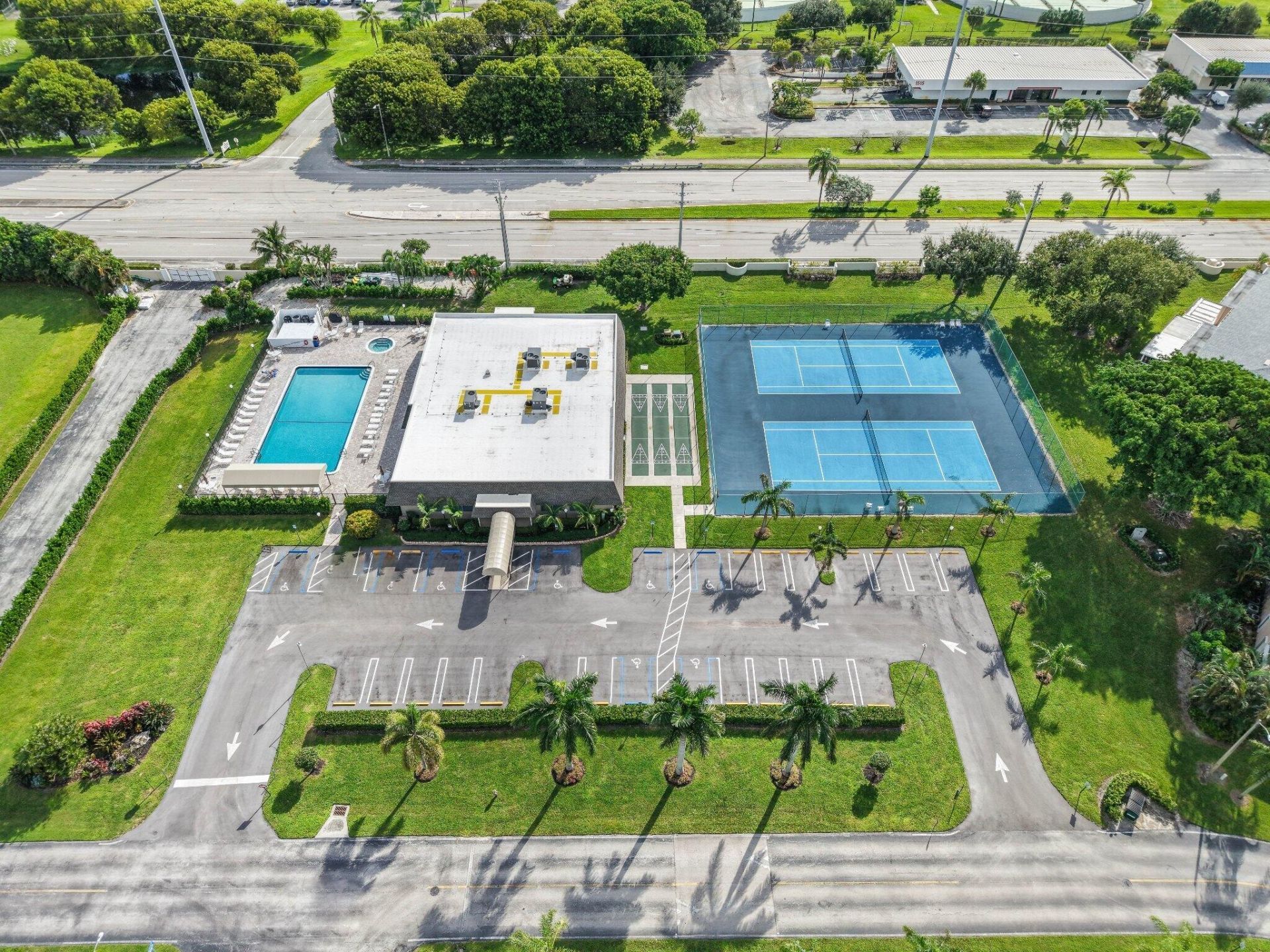 1740 NW 19th Terrace, Unit 202, Delray Beach, FL 33445 Photo